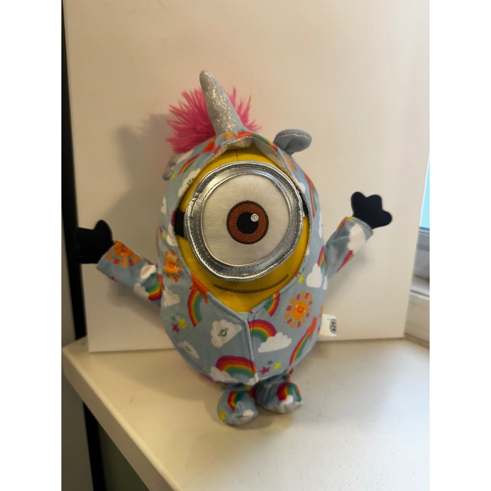 Universal Studios Despicable Me Minion Unicorn Costume Plush 14 Inch Toy